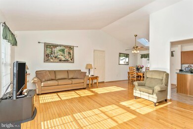 15122 Stone Ridge Rd, Greencastle, PA 17225 - photo 4