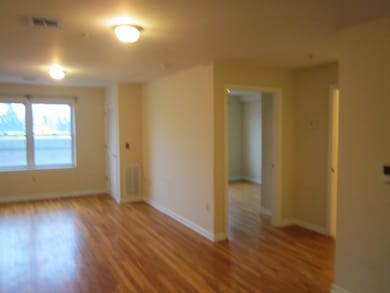 536 29th St, Union City, NJ 07087 - photo 4