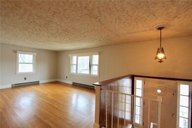 300 Forest Ave, Middletown, RI 02842 - photo 3
