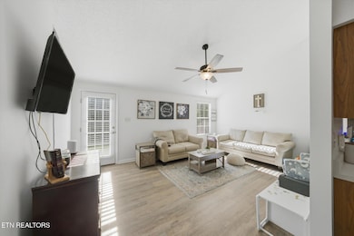 8005 Atmore Way, Powell, TN 37849 - photo 2