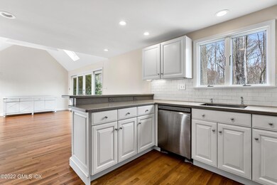 145 Bouton St W, Stamford, CT 06907 - photo 7