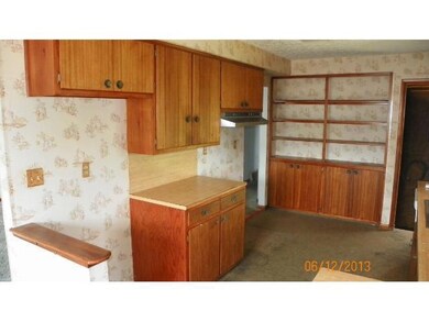 1294 Shanley Dr, Columbus, OH 43224 - photo 4