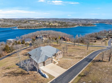 Panoramic Lake Views