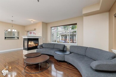20-Living Room 20200928-DW-6762