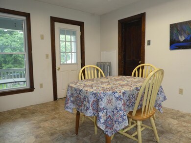 2nd floor eat in kitchen