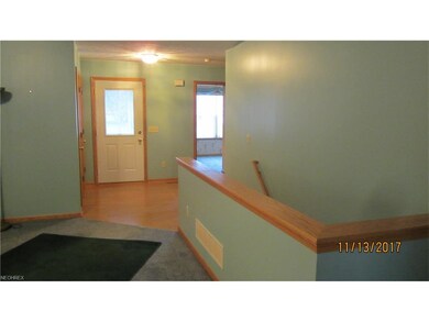 Large Entryway-Center Hall Creates Excellent Flow