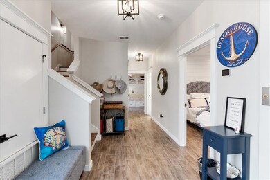 Spacious tiled foyer