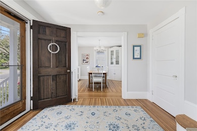 10 Eustis Ave, Newport, RI 02840 - photo 5