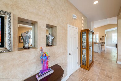 Custom Niches