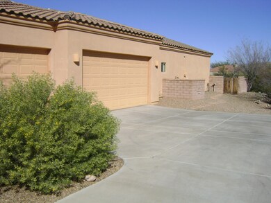 3-car side garage