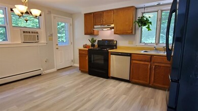 27 Sherwood Forest Rd, Weare, NH 03281 - photo 2