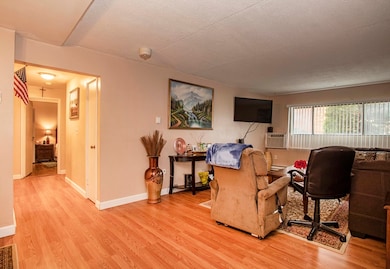 26 Faxon St unit 2, Stoughton, MA 02072 - photo 3