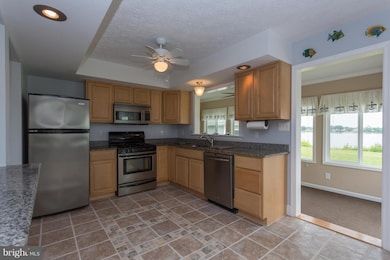 117 Gun Club Rd, Colonial Beach, VA 22443 - photo 7