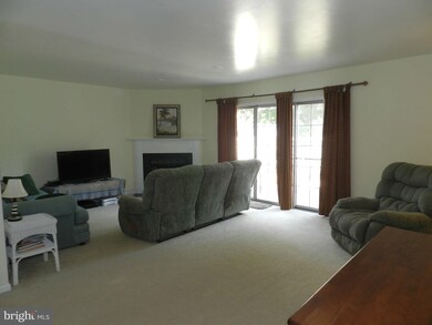 1667 Langley Dr, Hagerstown, MD 21740 - photo 3