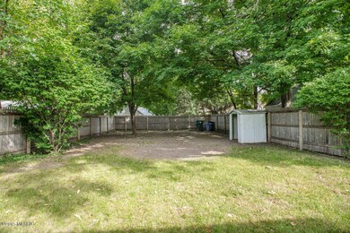 1105 Merrifield back yard
