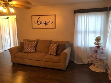 1630 Meridian St, Columbus, IN 47201 - photo 4