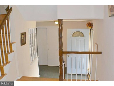 946 Doncaster Dr, West Deptford, NJ 08066 - photo 2