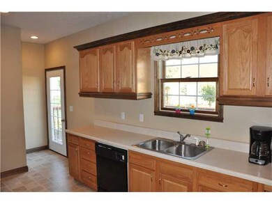 1630 N Nieman Dr, Greensburg, IN 47240 - photo 4