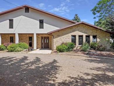 1872 E 1750 S, Gooding, ID 83330 - photo 6