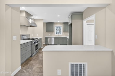 2965 Hillcrest Rd, Schenectady, NY 12309 - photo 6