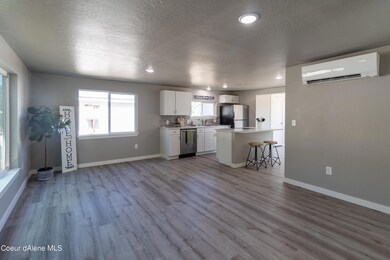 1210 W Polaris ave MLS-28