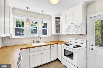 203 S 7th Ave, Reading, PA 19611 - photo 7