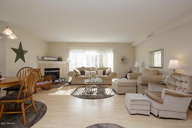 780 Stevenspoint SE unit 15, Byron Center, MI 49315 - photo 6