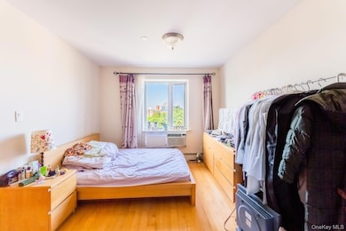 32-26 Union St unit 6C, Flushing, NY 11354 - photo 7