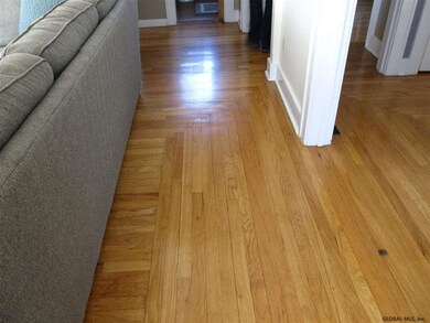 113 Pershing Dr, Schenectady, NY 12302 - photo 6