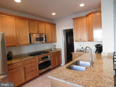14632 Crossfield Way unit 213A, Woodbridge, VA 22191 - photo 4