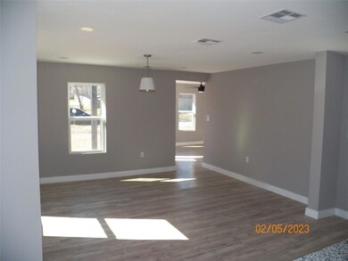 906 Clyde St, Fort Worth, TX 76108 - photo 2