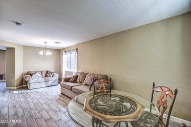 DINING LIVING 1