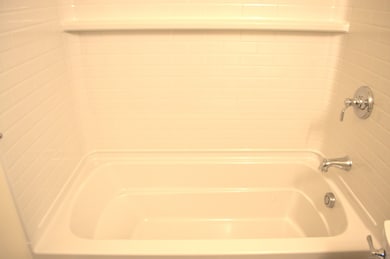 17 Kohanza St unit 8, Danbury, CT 06811 - photo 5