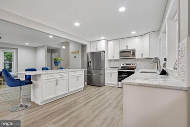 3807 Mode St, Fairfax, VA 22031 - photo 5