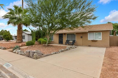 1509 W 5th St-3