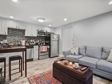 35 Montvale Ave unit 3, Woburn, MA 01801 - photo 3