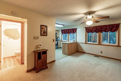 6004 Cinnamon Tree Ct-05