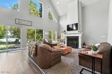 490 Peacock Ln, Roaming Shores, OH 44084 - photo 6