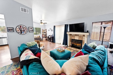 1010 Basalt Ct, Hemet, CA 92543 - photo 5