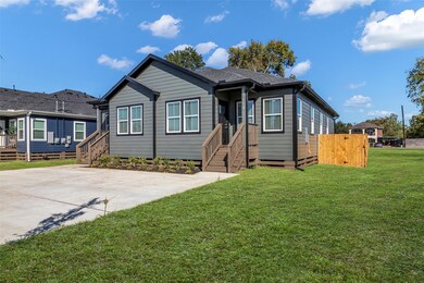 4905 Paula St unit B, Houston, TX 77033 - photo 2