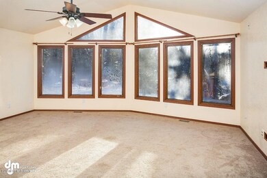 Living Room_DMD_8751-SMALL