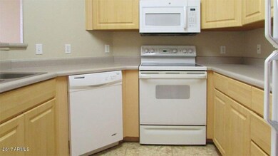 7 kitchen2