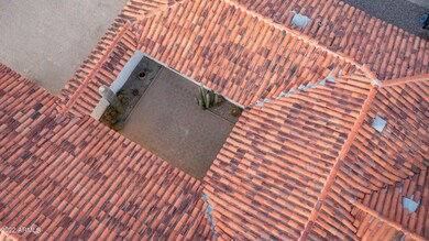 Roof Top Private Courtyard View