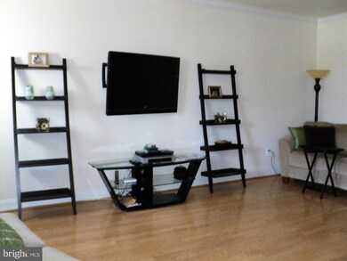 5104 Shamrocks Delight Dr unit 83B, Bowie, MD 20720 - photo 2