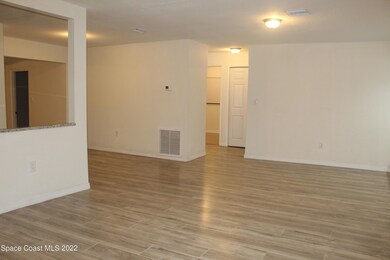 1516 Stanley Ln, Melbourne, FL 32935 - photo 5