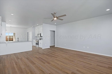 05-Living Room 2