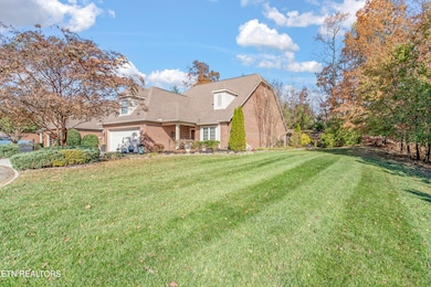 2558 Maple Branch Ln, Knoxville, TN 37912 - photo 5