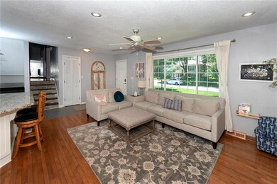 5219 Garnett St, Shawnee, KS 66203 - photo 6