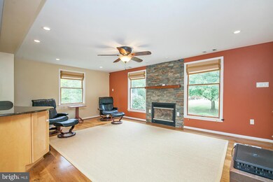 751 Laurel Wood Ln, Berryville, VA 22611 - photo 5