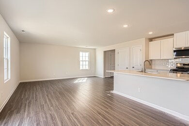 121 Dorian Place   Print Quality   002   02 Living Room